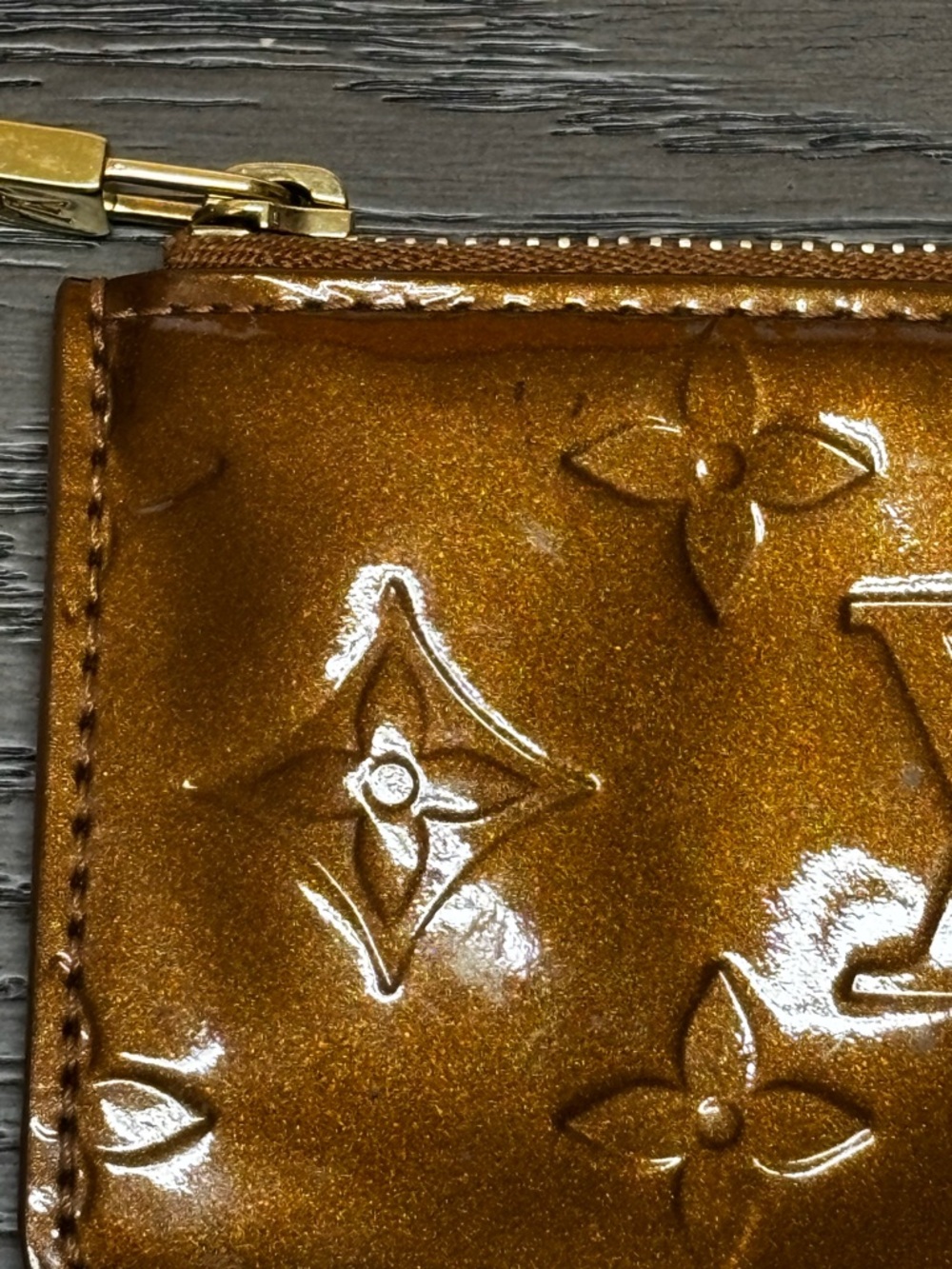 Louis Vuitton Vernis Pochette Cles Bronze Key Pouch Coin Card Holder w/ Box - Picture 5 of 12